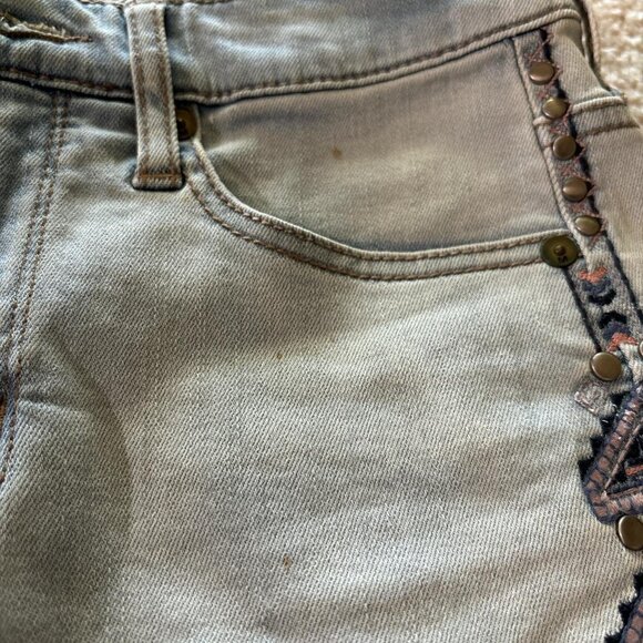 Mossimo High Rise Jean Short - Picture 4 of 4